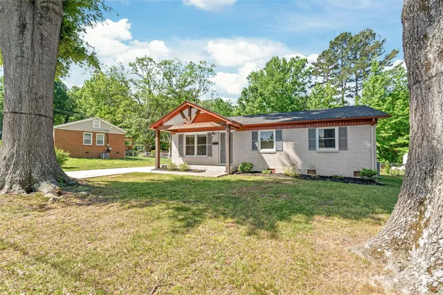$340,000 | 3932 Slagle Drive, Charlotte, NC 28215