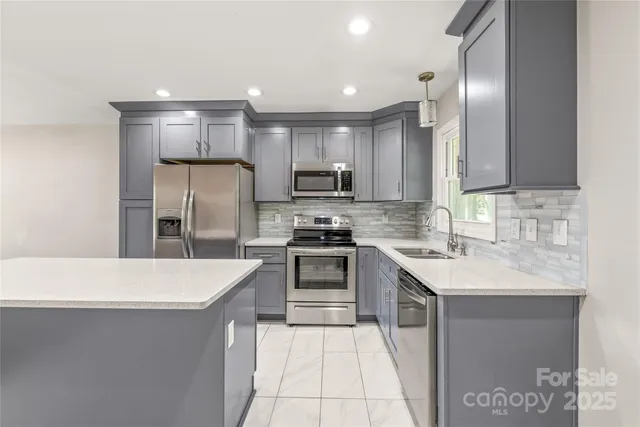 $340,000 | 3932 Slagle Drive, Charlotte, NC 28215