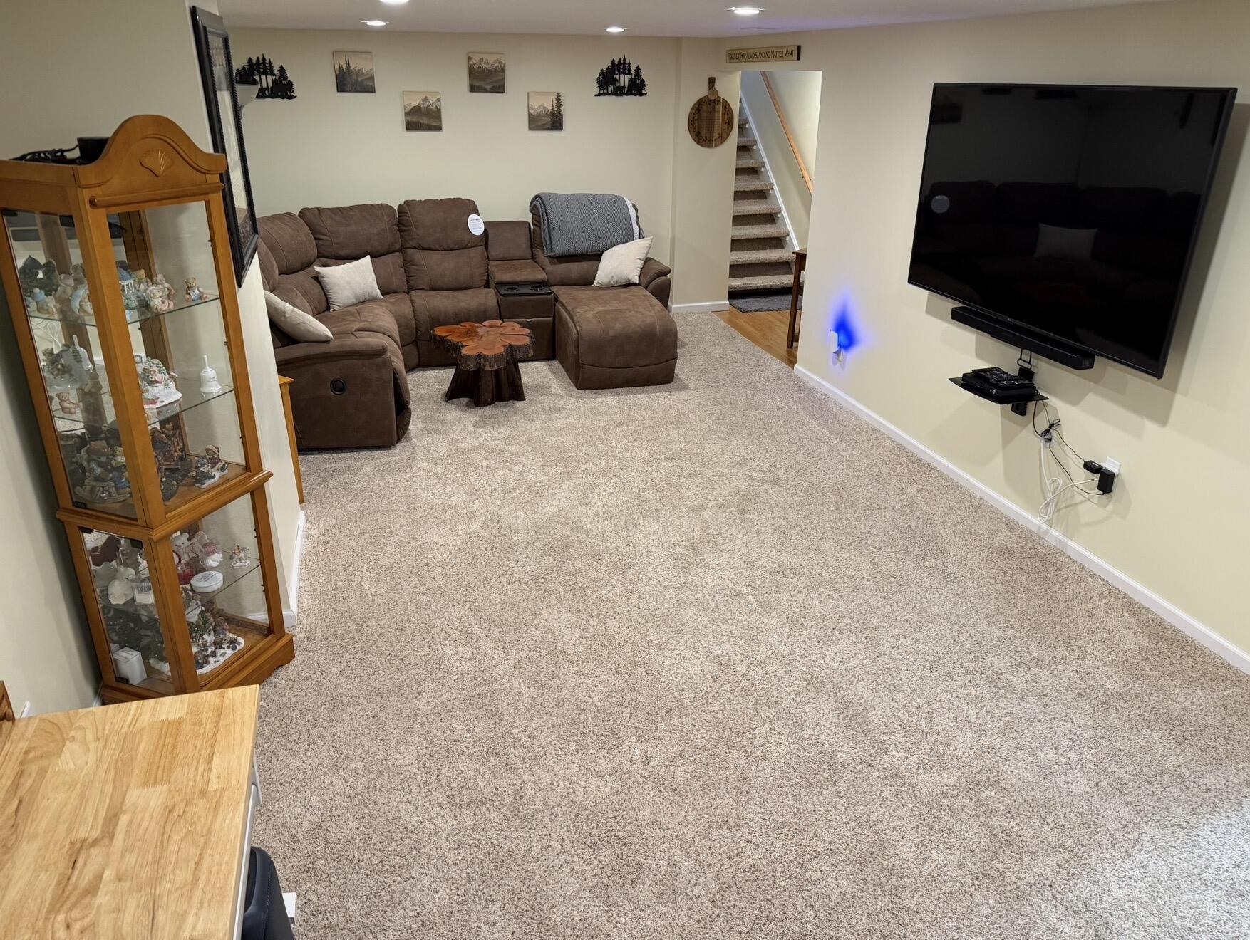 4605 Laredo Street Springfield, OH 45503 - Photo 15 of 24 IMG_5924