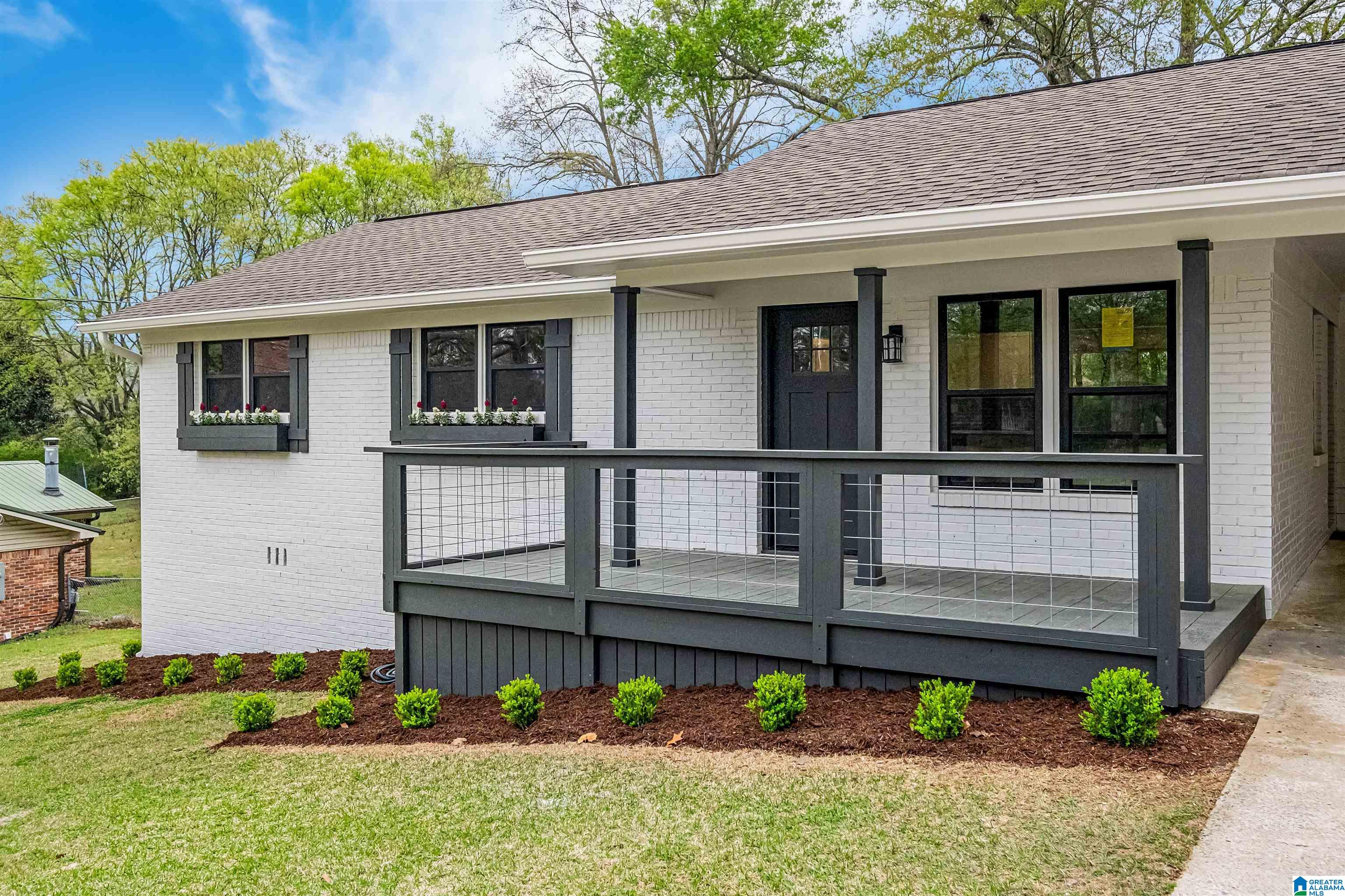 605 King Valley Circle Pelham, AL 35124 - Photo 6 of 34