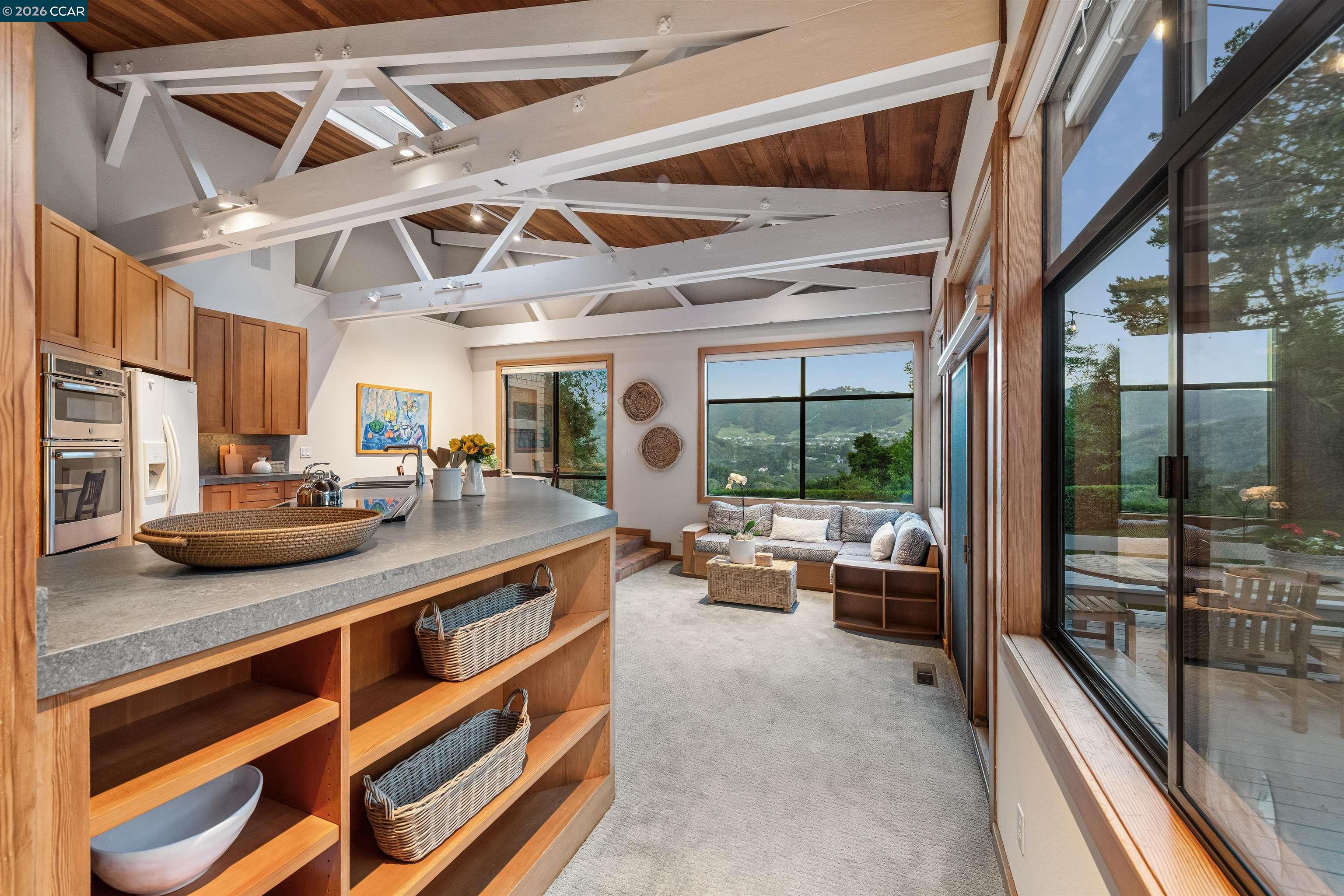 90 Overhill Road Orinda, CA 94563 - Photo 19 of 64
