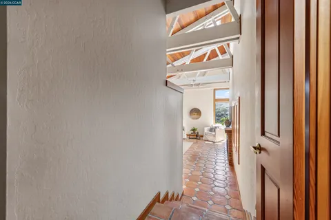 $2,550,000 | 90 Overhill Road, Orinda, CA 94563