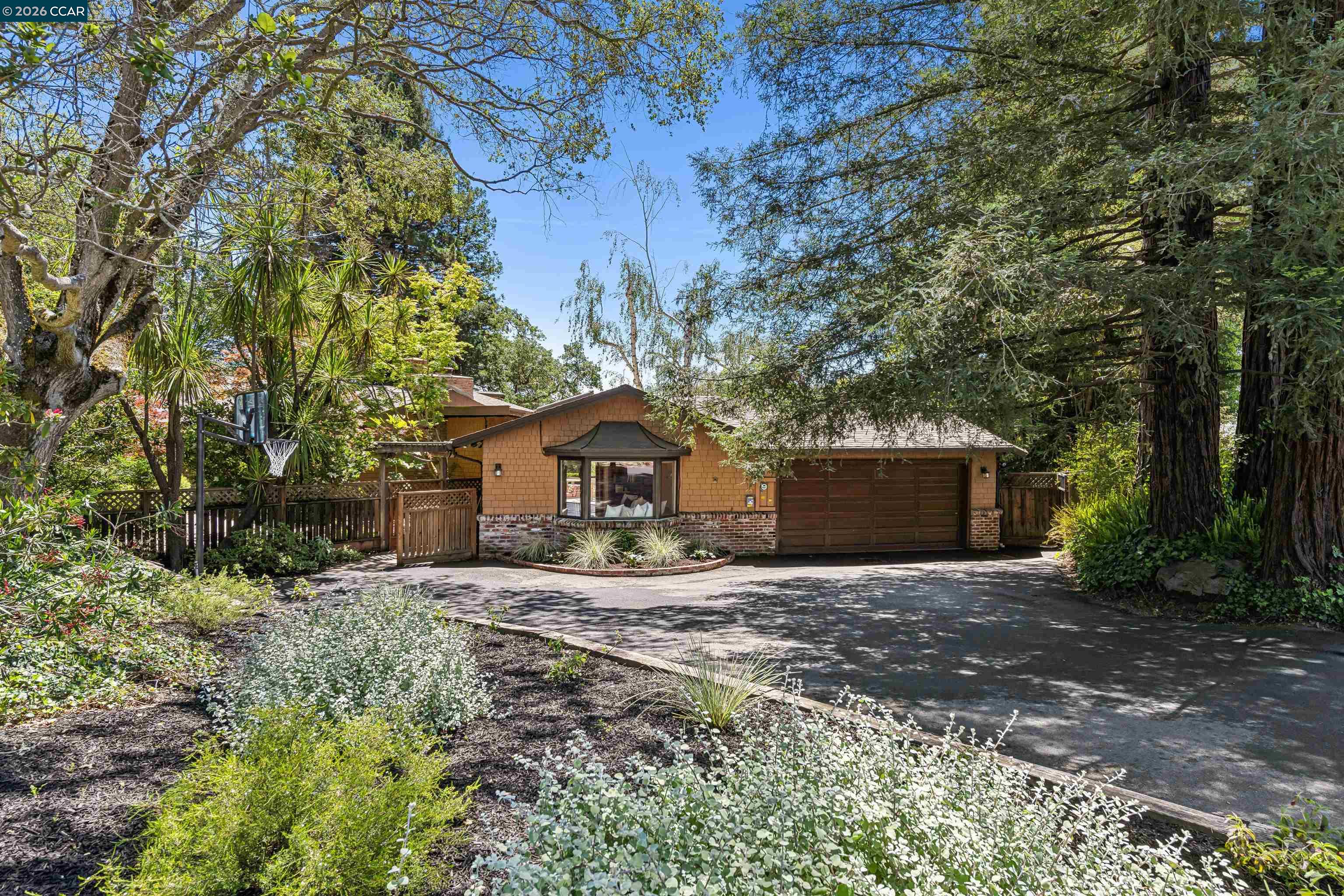 90 Overhill Road Orinda, CA 94563 - Photo 60 of 64