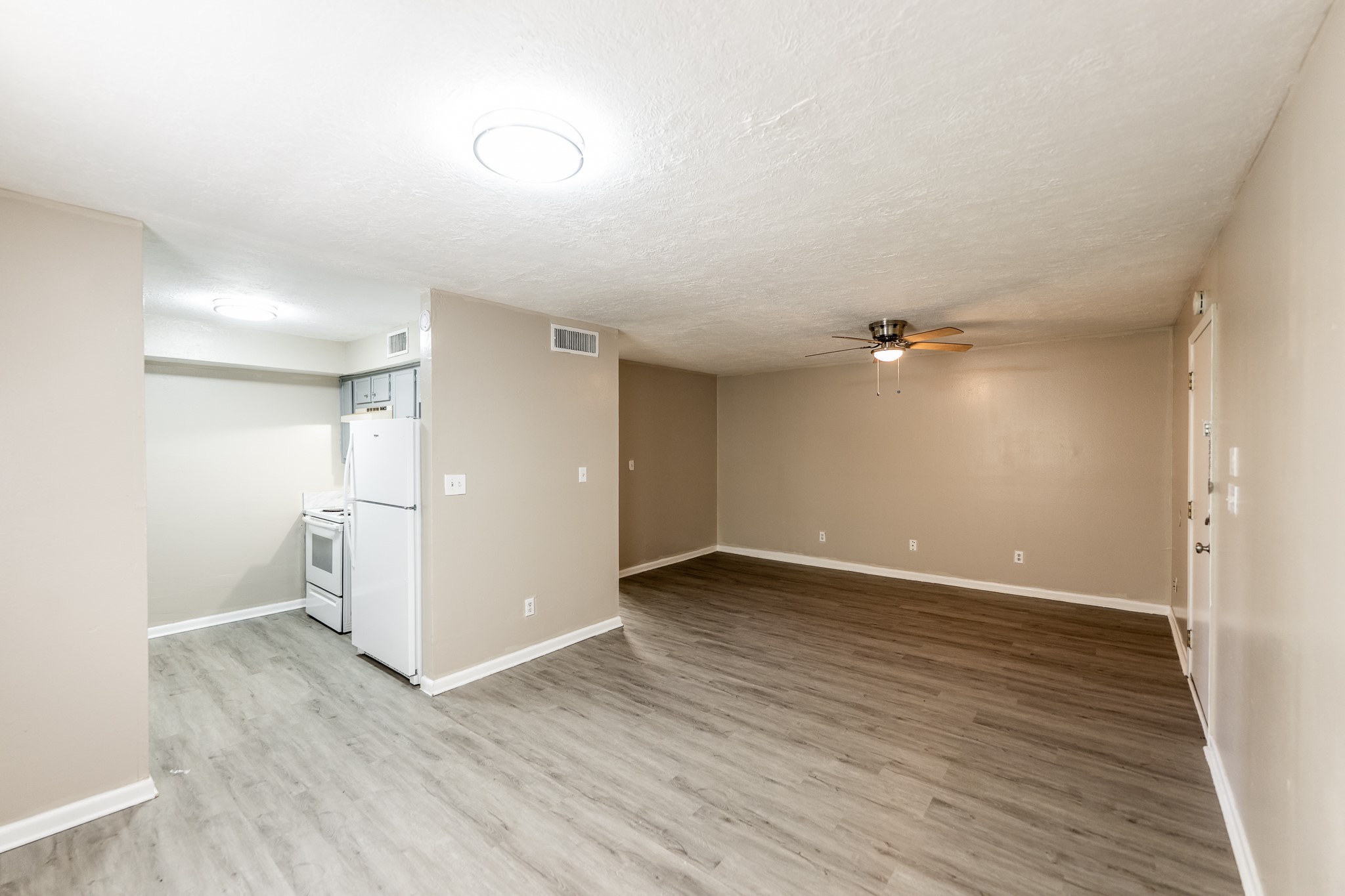 1329 Windsor Street, Unit 2 Huntsville, TX 77340 - Photo 9 of 20