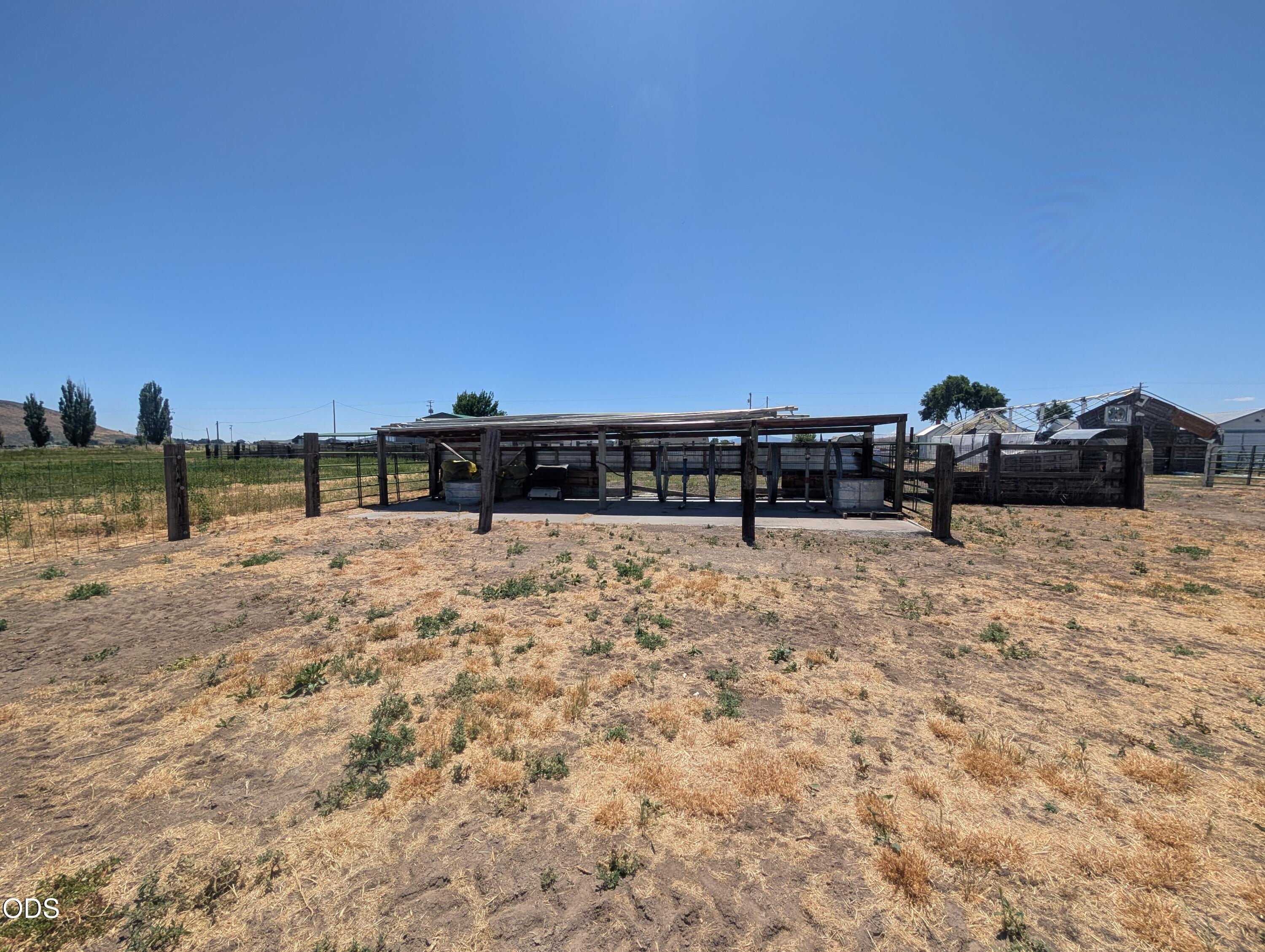 109 Miller Island Road Klamath Falls, OR 97603 - Photo 44 of 49