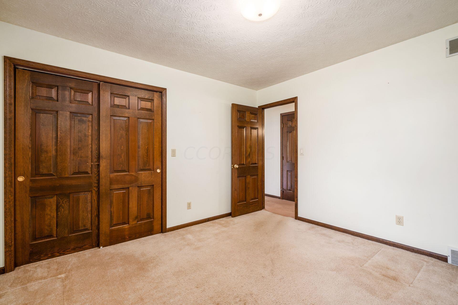 8712 Cheshire Road Sunbury, OH 43074 - Photo 16 of 40 Bedroom #2