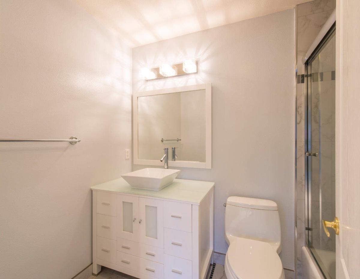 20 Willow Road, Unit 35 Menlo Park, CA 94025 - Photo 11 of 16