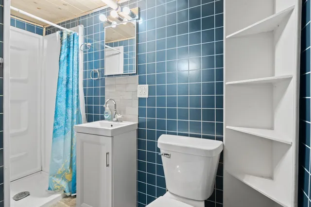 $194,900 | 952 Western Avenue North, St. Paul, MN 55117