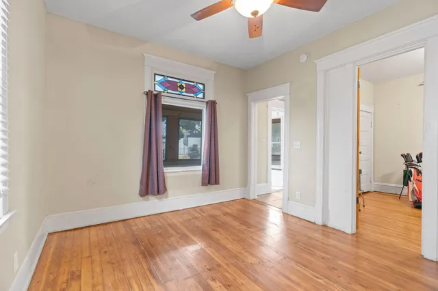 $194,900 | 952 Western Avenue North, St. Paul, MN 55117