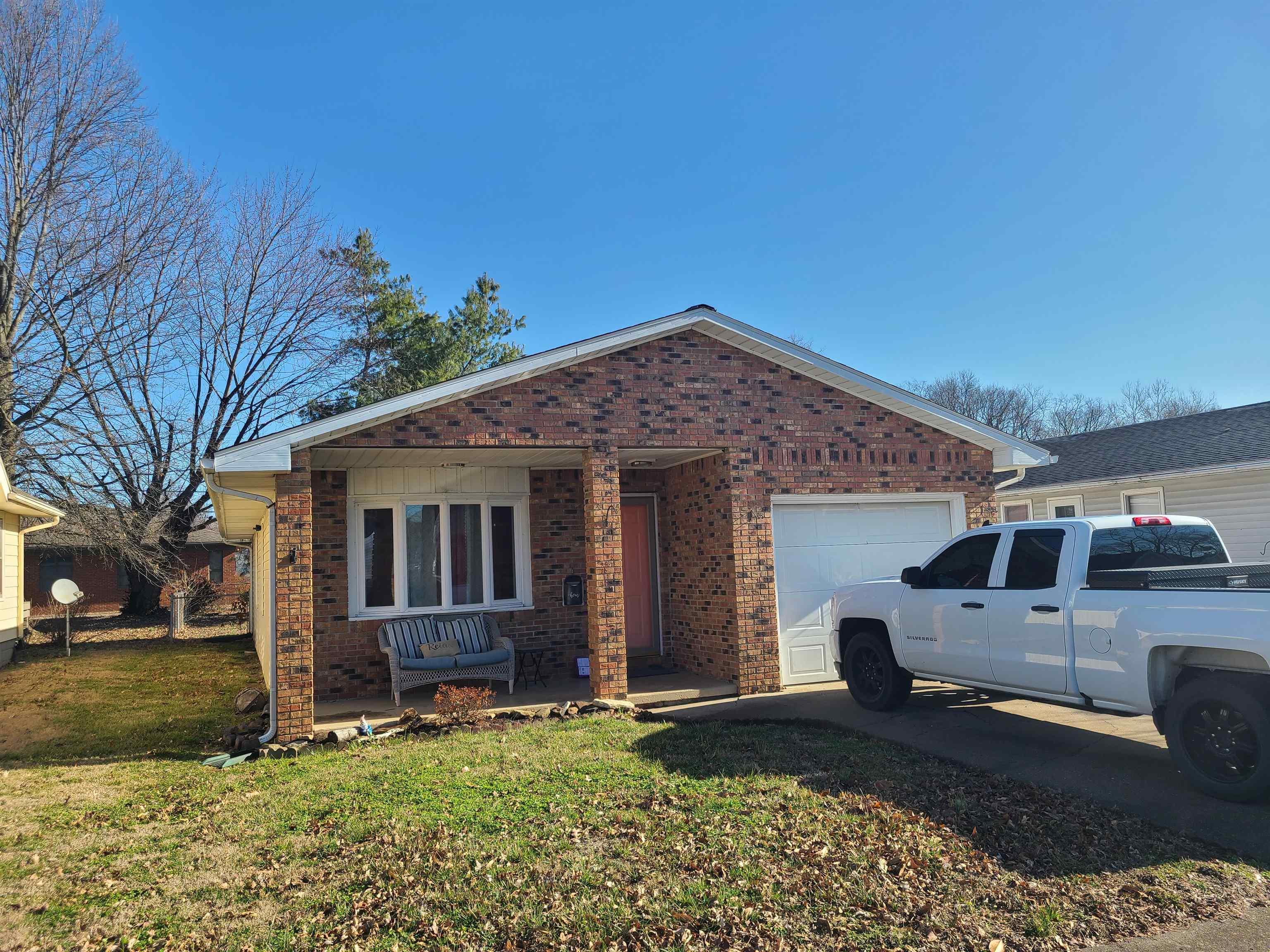 1122 Ritterskamp Avenue Vincennes, IN 47591 - Photo 1 of 19 Gallery Image 1