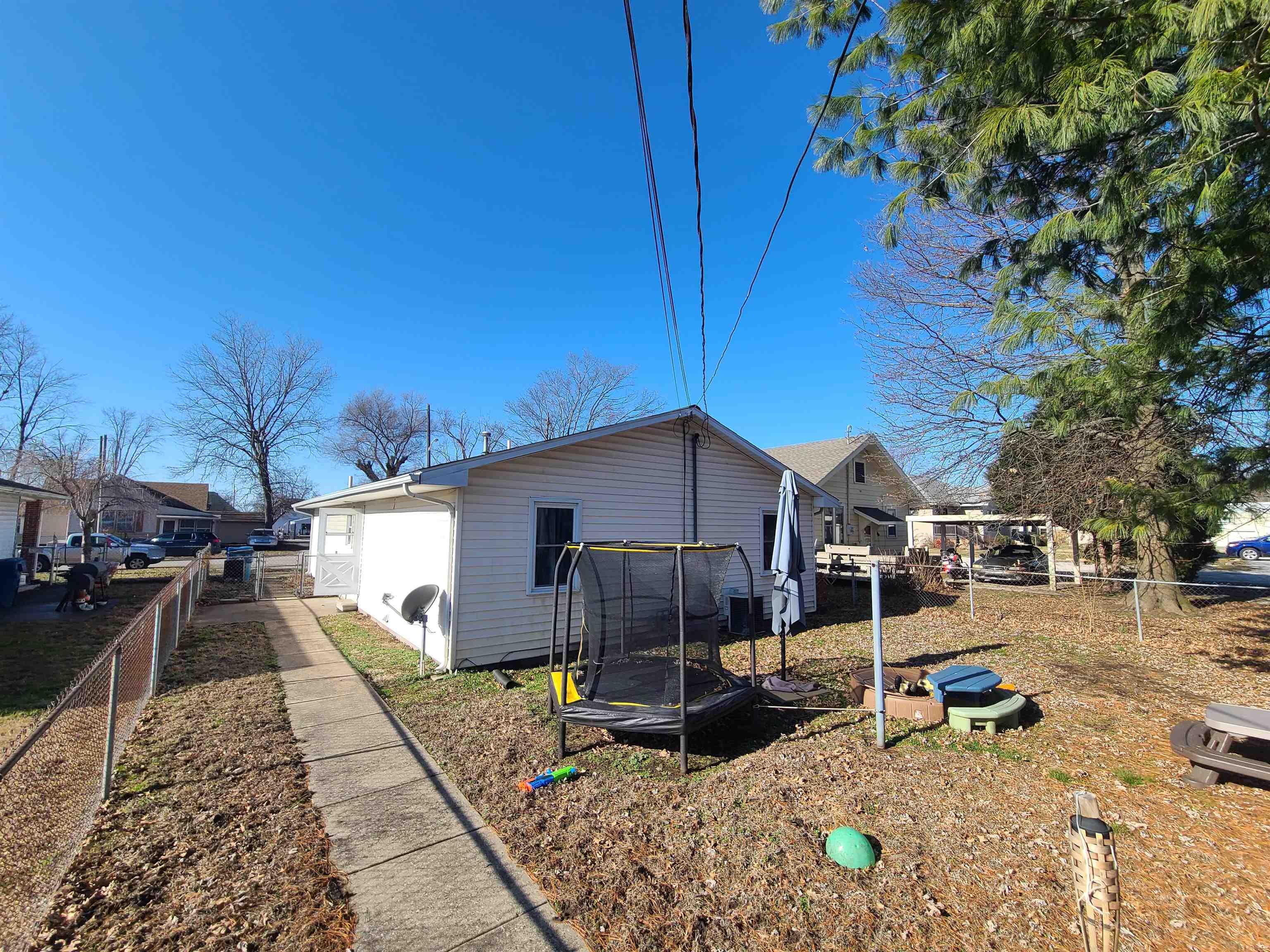 1122 Ritterskamp Avenue Vincennes, IN 47591 - Photo 19 of 19 Gallery Image 19
