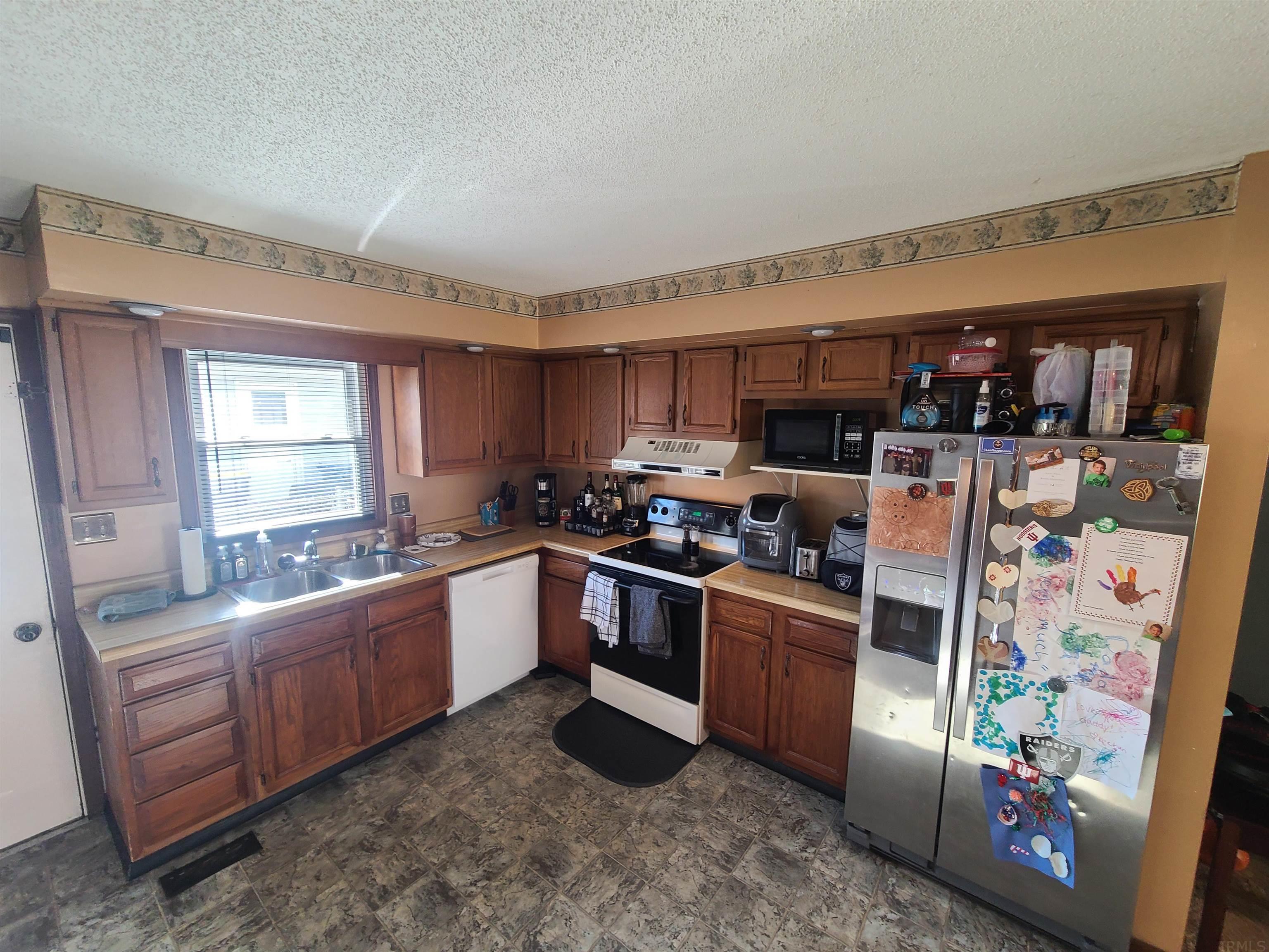 1122 Ritterskamp Avenue Vincennes, IN 47591 - Photo 8 of 19 Gallery Image 8