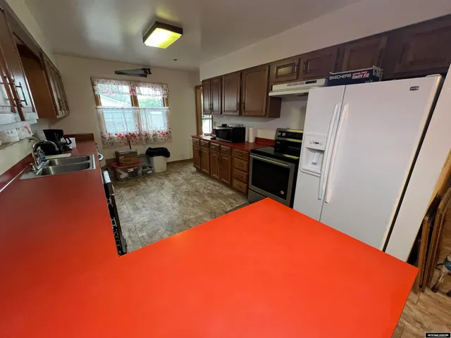 $249,000 | 105 North 10th Street East, Riverton, WY 82501