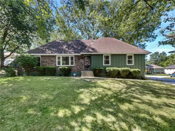 $288,000 | 13201 East 53rd Street, Kansas City, MO 64133