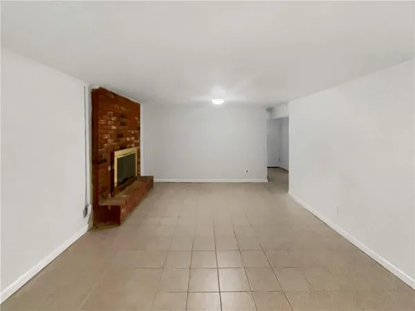 $288,000 | 13201 East 53rd Street, Kansas City, MO 64133