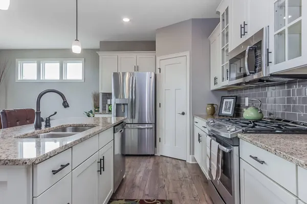 $499,900 | 8629 McGovern Southwest, Byron Center, MI 49315