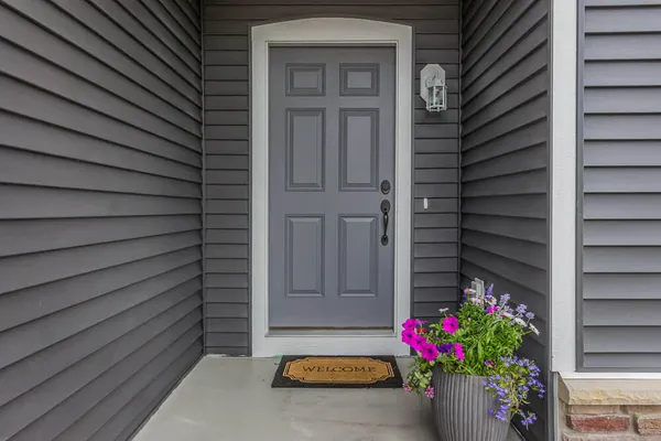 $499,900 | 8629 McGovern Southwest, Byron Center, MI 49315