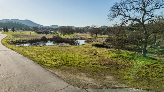 $195,000 | 14798 Feather Wood Lane, Prather, CA 93651