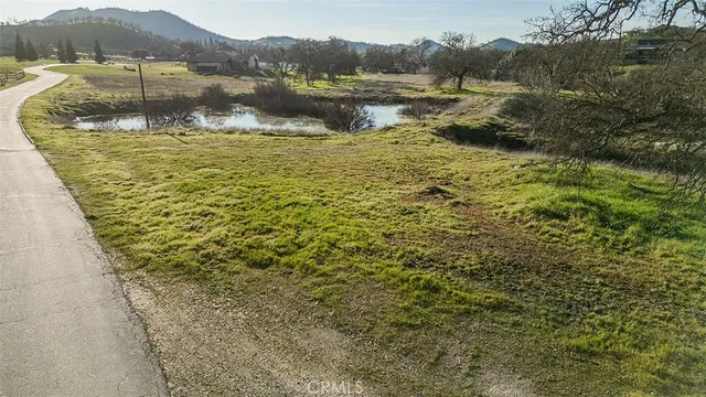 $195,000 | 14798 Feather Wood Lane, Prather, CA 93651