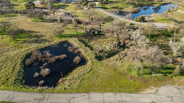 $195,000 | 14798 Feather Wood Lane, Prather, CA 93651