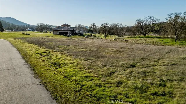 $195,000 | 14798 Feather Wood Lane, Prather, CA 93651