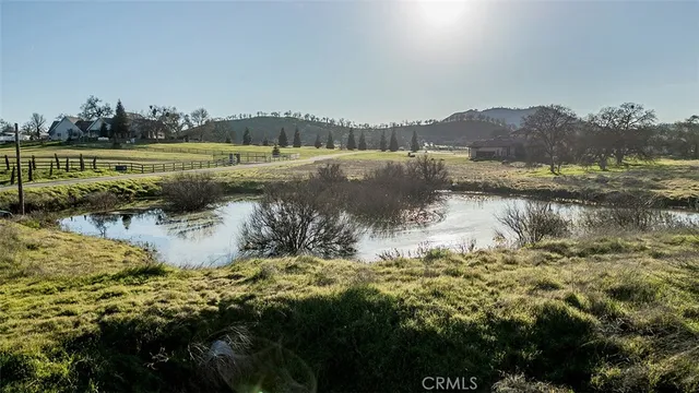 $195,000 | 14798 Feather Wood Lane, Prather, CA 93651