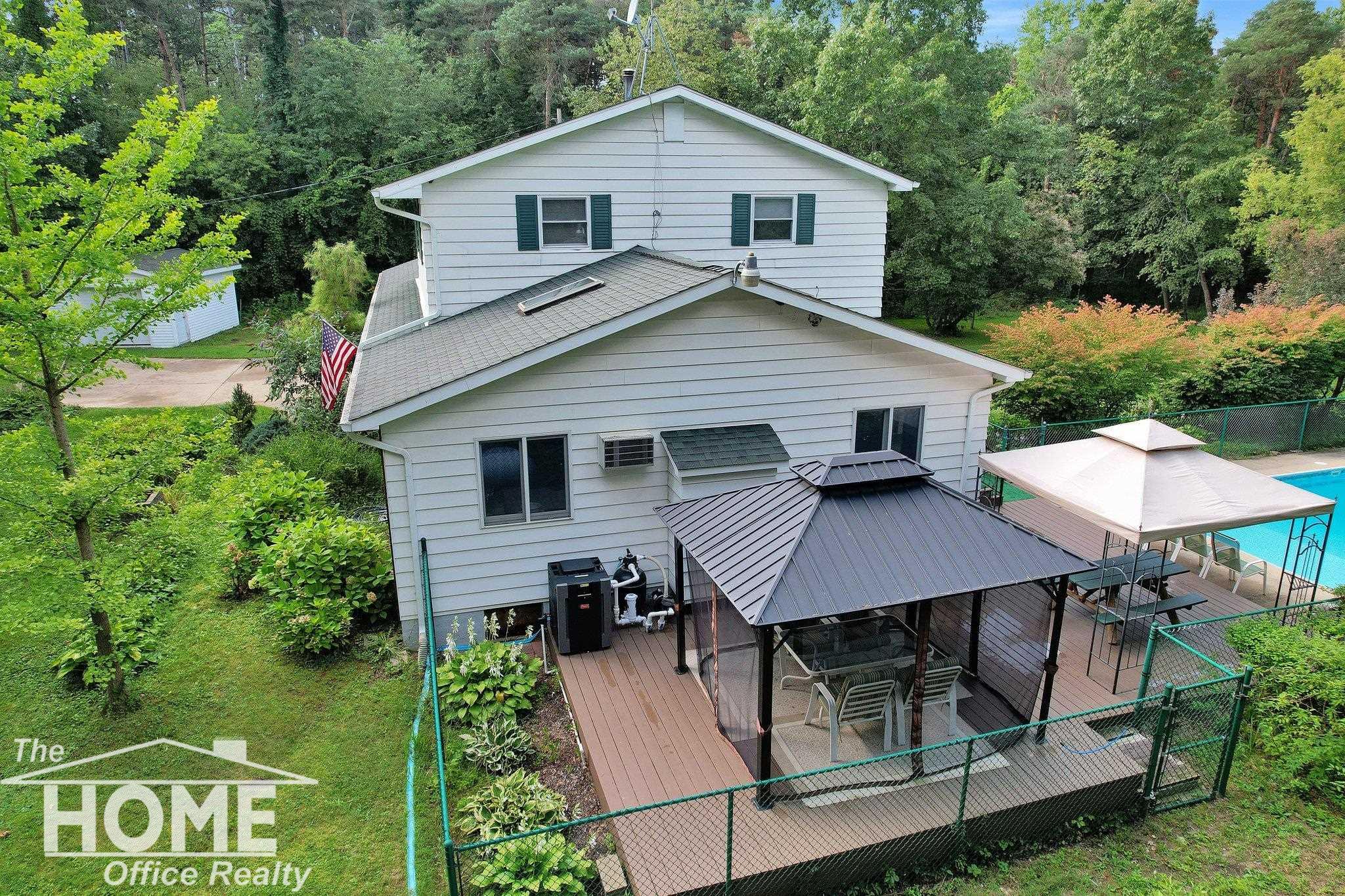 7899 Newberry Road Durand, MI 48429 - Photo 4 of 39