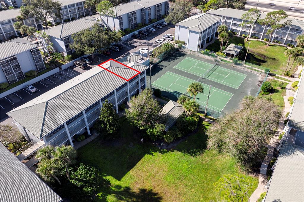 129 Blue Pointe Way, Unit 340 Altamonte Springs, FL 32701 - Photo 20 of 25 an aerial view of multiple houses with yard