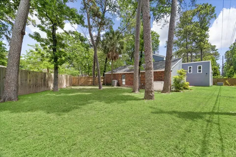 $349,000 | 1906 River Falls Drive, Houston, TX 77339