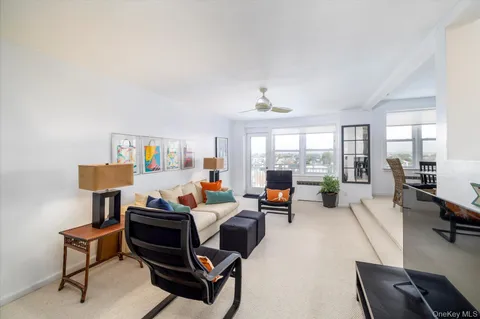 $575,000 | 522 Shore Road, Unit 5P, Long Beach, NY 11561