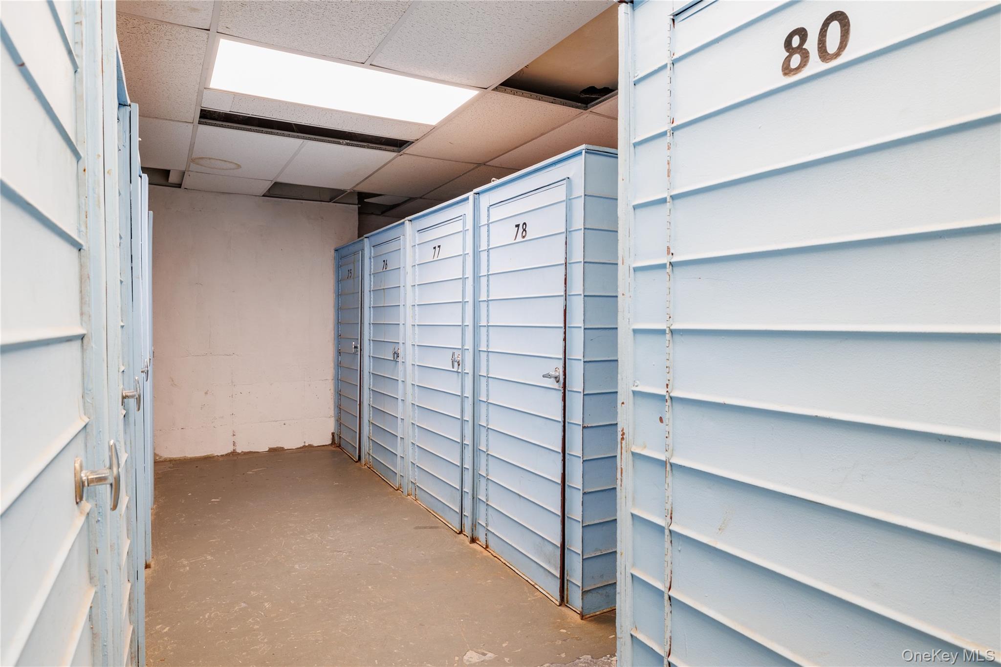 522 Shore Road, Unit 5P Long Beach, NY 11561 - Photo 26 of 28 a view of walk in closet with empty racks