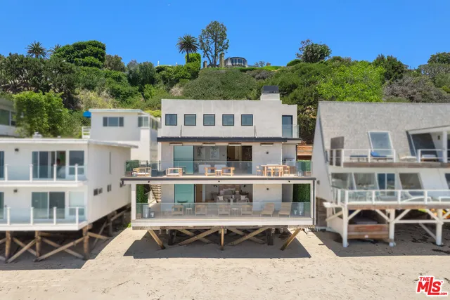 $18,999,000 | 24818 Malibu Road, Malibu, CA 90265