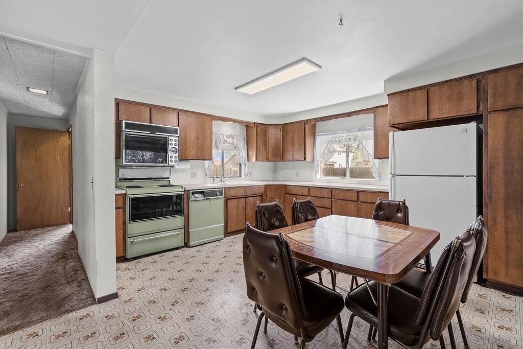 2920 North Regal Street Spokane, WA 99207 - Photo 20 of 34