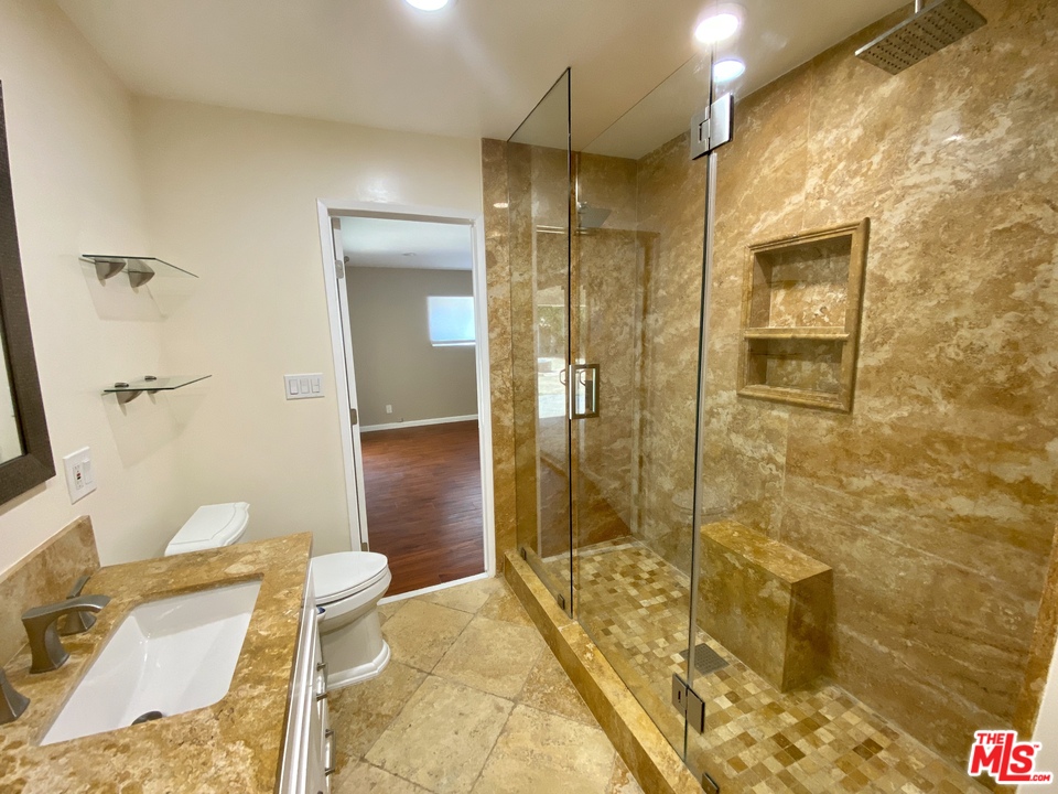 5374 Parkmor Road Calabasas, CA 91302 - Photo 26 of 35 Gallery Image 26