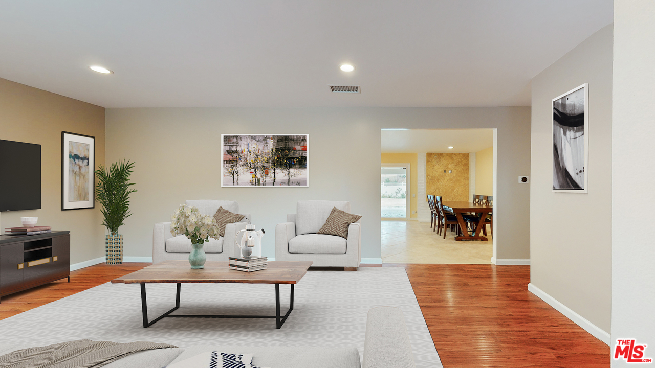 5374 Parkmor Road Calabasas, CA 91302 - Photo 4 of 35 Gallery Image 4