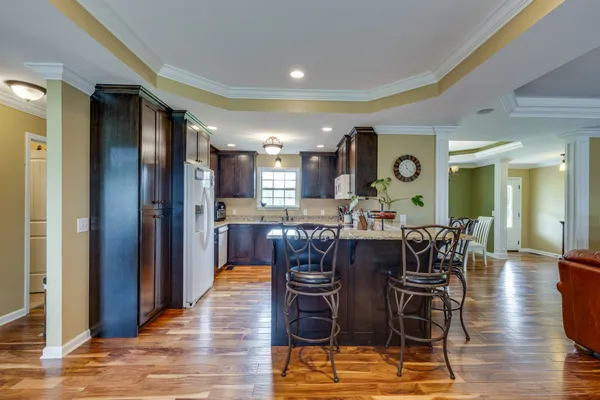 $649,000 | 234 Glenn Springs Road, Lawrenceburg, TN 38464