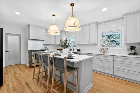 $1,275,000 | 3811 North Stratford Road Northeast, Atlanta, GA 30342