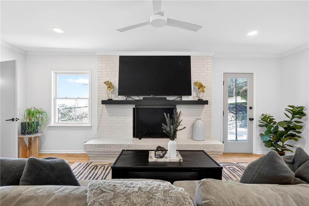 3811 North Stratford Road Northeast Atlanta, GA 30342 - Photo 12 of 58