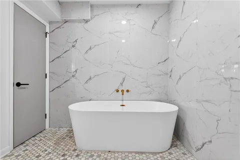 $1,275,000 | 3811 North Stratford Road Northeast, Atlanta, GA 30342