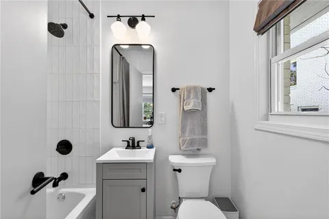 $1,275,000 | 3811 North Stratford Road Northeast, Atlanta, GA 30342