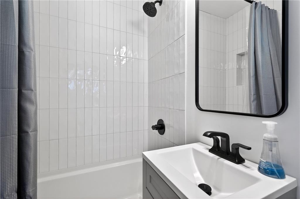 3811 North Stratford Road Northeast Atlanta, GA 30342 - Photo 40 of 58