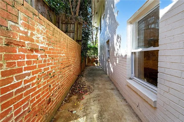 $1,275,000 | 3811 North Stratford Road Northeast, Atlanta, GA 30342