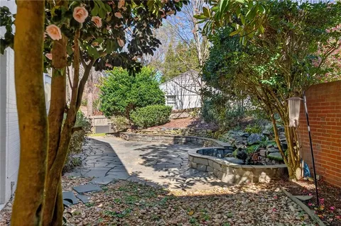 $1,275,000 | 3811 North Stratford Road Northeast, Atlanta, GA 30342