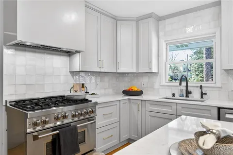 $1,275,000 | 3811 North Stratford Road Northeast, Atlanta, GA 30342