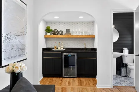 $1,275,000 | 3811 North Stratford Road Northeast, Atlanta, GA 30342