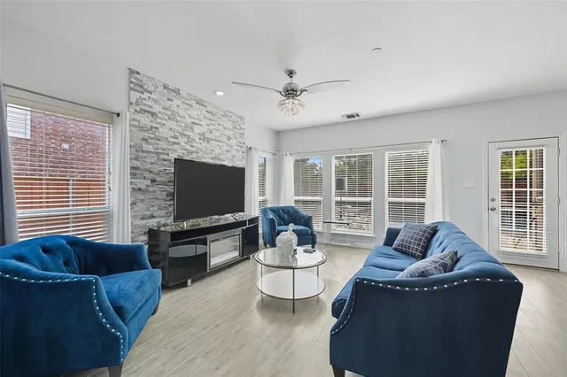 $565,000 | 14613 Woodshadow Lane, Addison, TX 75001