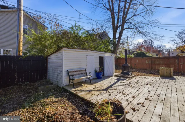 $289,000 | 4717 Frederick Avenue, Shady Side, MD 20764