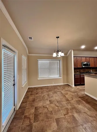 $2,595 | 7235 La Mancha, Grand Prairie, TX 75054