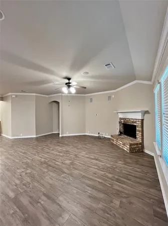 $2,595 | 7235 La Mancha, Grand Prairie, TX 75054