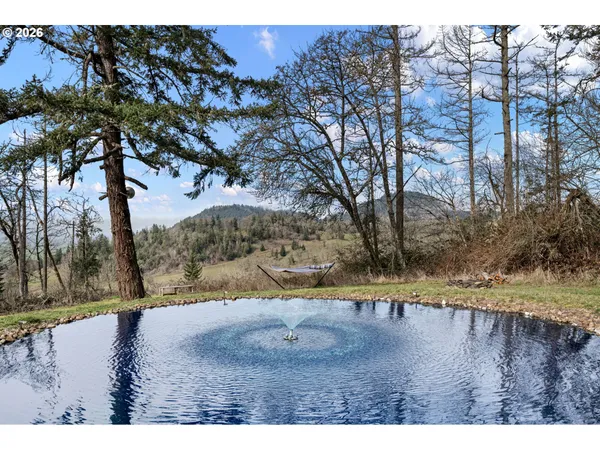 $887,900 | 35676 Oak View Drive, Brownsville, OR 97327